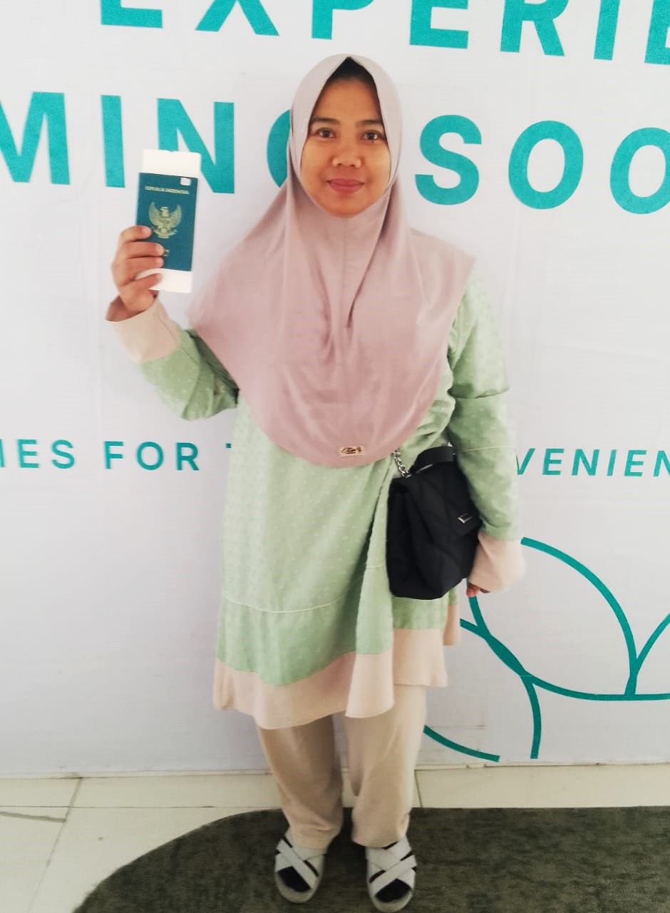 Indonesian Beauty Professional and Salon Expert in Hong Kong